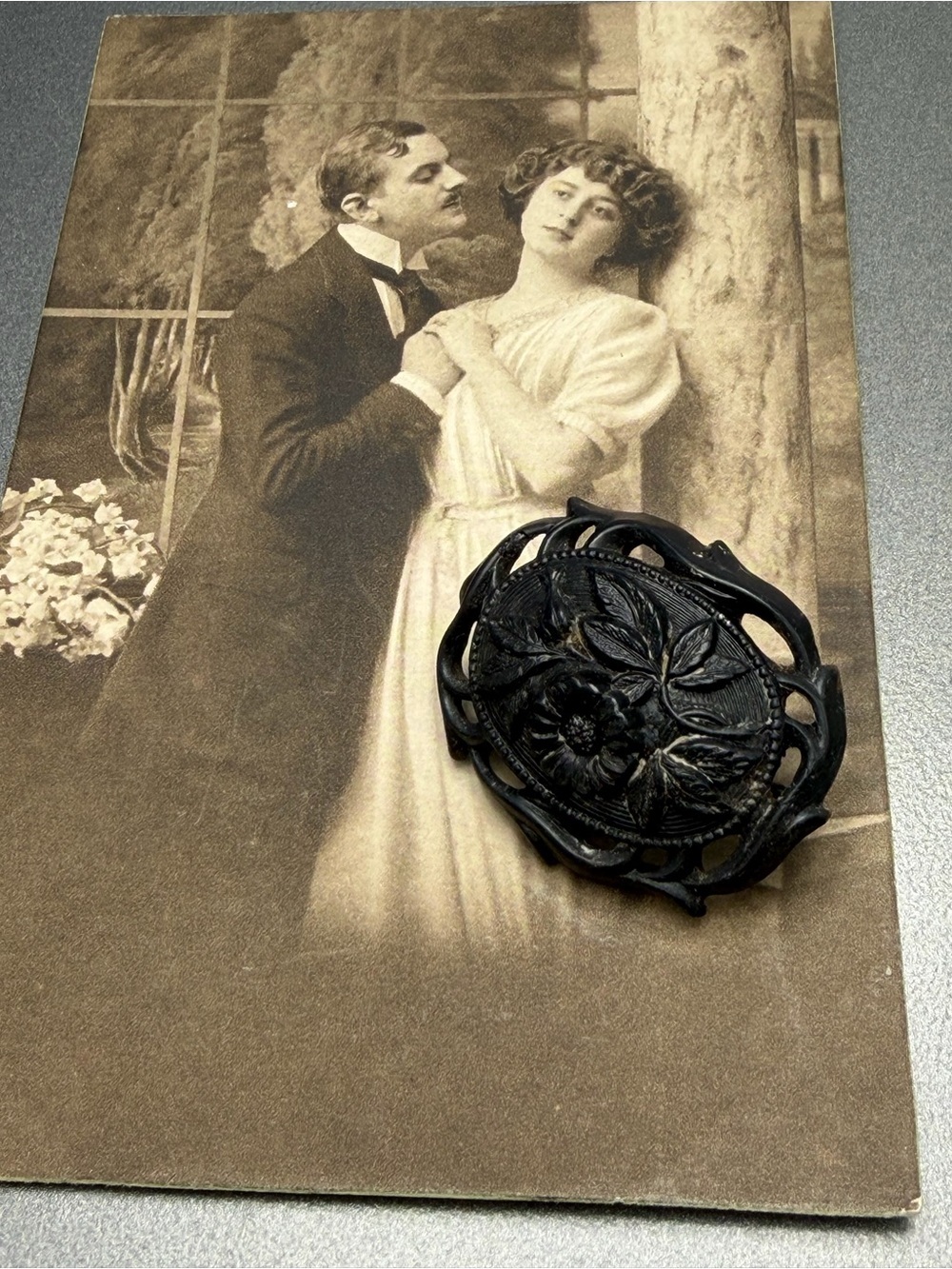 Vintage Black Vulcanite Brooch Mourning #cz58